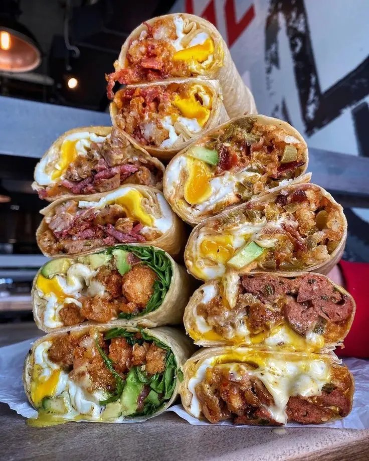 B6. Shawarma Daging Sapi Asli Telor Saus Garlic