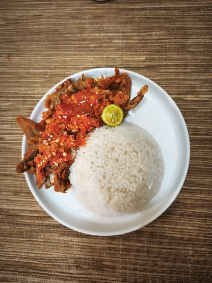 P3. Nasi Paha Atas Besar Geprek