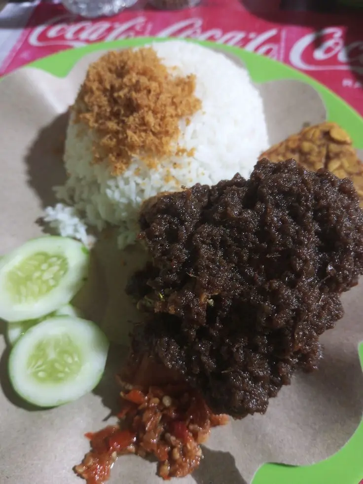 S1. Ayam Goreng Bumbu Hitam