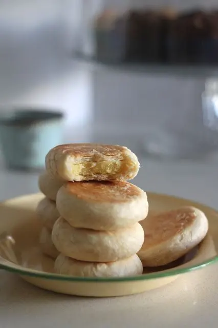 T1. Kue Pia Durian isi 8