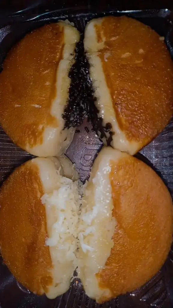 U1. Pukis Coklat Keju isi 8