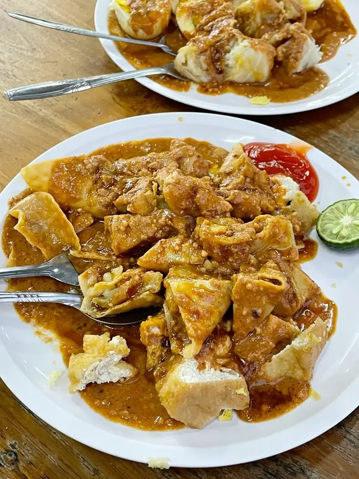 Z2. Batagor Bandung isi 7