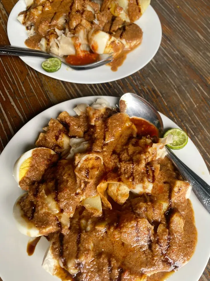 Z2. Siomay Bandung isi 7