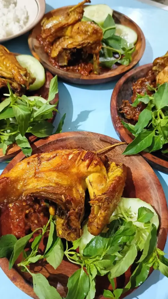 Z3. Penyetan Nasi Ayam 